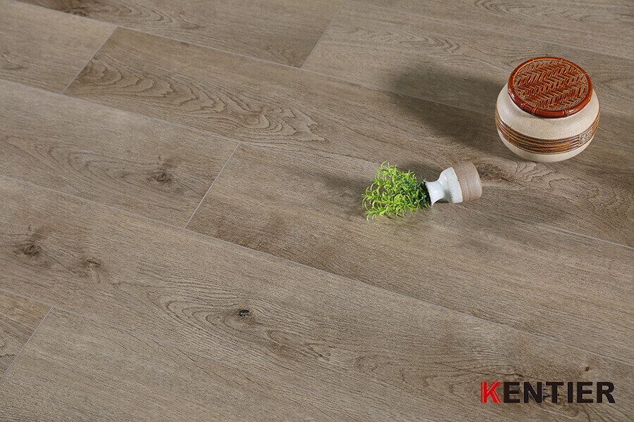 EIR Surface Treatment Wood Plastic Composite Flooring